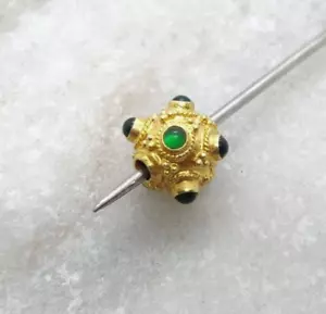 Handmade 18K Solid Yellow Gold Rondelle Spacer Beads Green Stone Beads Jewelry - Picture 1 of 5