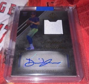 2019 Panini Daniel Jones Jsy # 08 /25 Auto Patch Majestic Rc - Bild 1 von 2