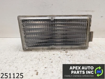 OEM 1979 Chevrolet El Camino 3.9L Front Park Light Turn Signal Right Passenger - Image 1 of 4