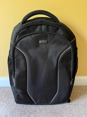 Solo Backpack Laptop Notebook Carrying Case Travel Bag - Image 1 of 4