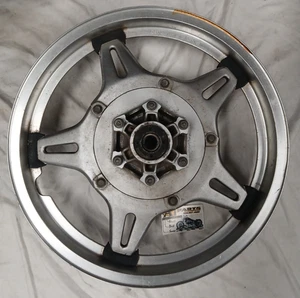 Llanta trasera OEM HONDA 1977-78 CB750F Super Sport 42660-410-670 - Imagen 1 de 3