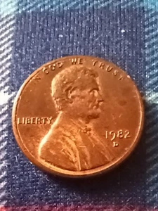 2 RARE 1982 D Penny “Small Date” Zinc DDO RPM Penny LOT# 3053! - Picture 1 of 9