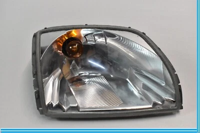 86-95 梅赛德斯 W124 E320 左驾驶员侧车头灯转向信号外壳 原始设备制造商 — 第 1/4 张图片