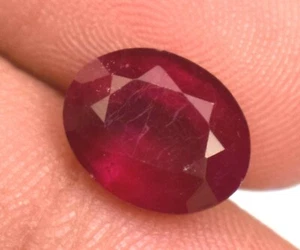 Piedra preciosa suelta de corte ovalado 3,55 con certificación rubí rojo natural de Mozambique - Imagen 1 de 4