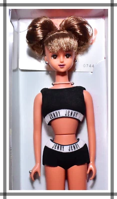 De Colección Takara Japón JENNY Friend NAOMI Muñeca de Moda 11" Barbie Licca Piel Bronceada Años 90 Foto 1 de 4