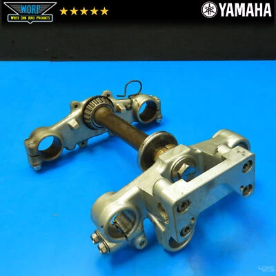 GENUINE OEM 2000 YAMAHA TTR225 TRIPLE CLAMP FORK TREE STEERING STEM 99-04 Foto 1 de 4