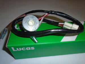 Triumph STAG MK2 ** LUCAS IGNITION SWITCH ** Dolomite 1850, 2000/2500 Saloon - Picture 1 of 4