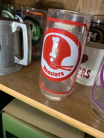 1975 Indiana Hoosiers Nebraska Huskers Football glass Sam's pizza Cover