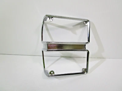 Nuevo de Lote Antiguo GM 1971 CHEVROLET EL CAMINO MANO DERECHA LÁMPARA ESTACIONAMIENTO BISEL #3982490 ESTACIÓN Foto 1 de 4