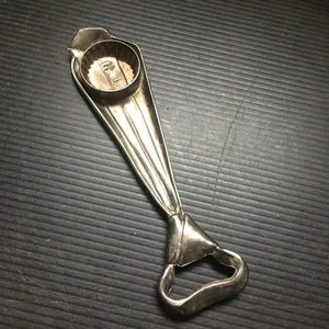 Vintage 60er Prinzessinnenhaus versilbert Silber Teller Krawatte Design Flaschenöffner - Bild 1 von 8