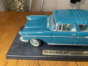 Vintage Road Signature by Yat Ming Green 1957 Chevrolet Nomad Station Wagon 1:18 - Picture 1 of 9