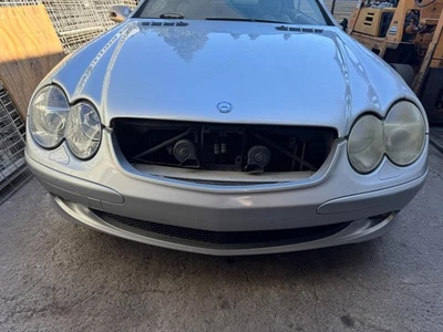 ❌DAMAGE❌ 2003-2006 Mercedes R230 SL500 SL55 AMG capa de para-choque dianteiro fabricante de equipamento original 744 - Imagem 1 de 4