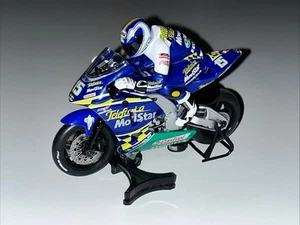 Scalextric Moto GP Sete Gibernau Movistar Honda #15 C6021 Motorbike Stand Braids - Picture 1 of 24