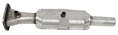Catalytic Converter for 1995-1996 Ford F-250 5.8L V8 GAS OHV - Image 1 of 4