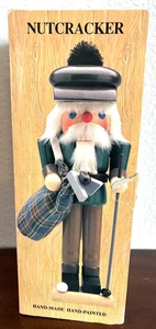 12" Nutcracker ~ 1992 Tam O'Tee Golfing Santa ~ International Silver Company - Picture 1 of 6