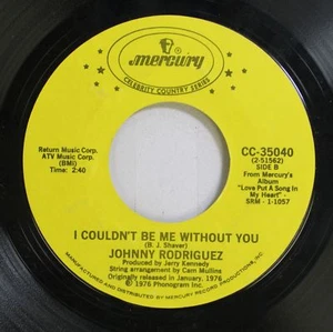 Country 45 Johnny Rodriguez - i Couldn'T Be Me Without You / I Wonder If i Ever - Picture 1 of 2