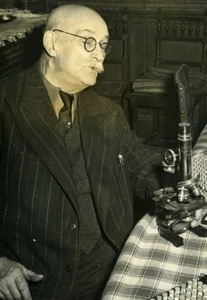 Frankreich Clamart Docteur Tschaikowsky Tuberkulose Forschung altes Pressefoto 1946 - Bild 1 von 3