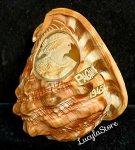 Vintage 1945 Pagano LARGE CAMEO CARVED ON HELMET CONCH SHELL Italian - Picture 1 of 12