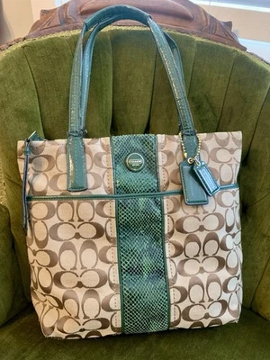 Coach Signature Green Python Stripe Tote Bag Purse F25706 - Image 1 of 4