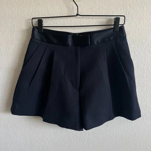 3.1 PHILLIP LIM Navy Blue Wool High Rise Pleated Tuxedo Shorts Womens 0 XS - Picture 1 of 3