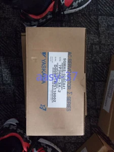 Yaskawa SGMAS-02ACA41 Servomotor SGMAS02ACA41 Neu im Karton Expressversand/ - Bild 1 von 2