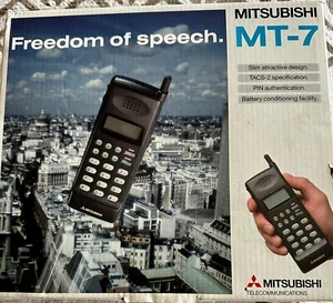 Telefono Cellulare vintage Mitsubishi MT-7 Caricatore originale E Funzionante - Foto 1 di 3