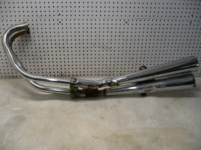 HONDA 83 CB750 NIGHTHAWK EXHAUST SYSTEM MUFFLER OEM 18400-ME1-677 - Image 1 of 4