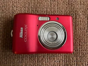 Nikon COOLPIX L18 8.0 Megapixel Pocket Digital Camera - Red Used Good Condition - Picture 1 of 11