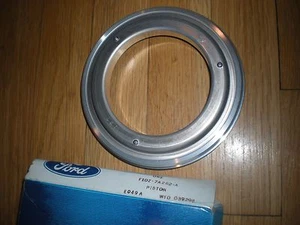 NOS 1991 92 FORD TAURUS AXOD FORWARD CLUTCH PISTON - Picture 1 of 2