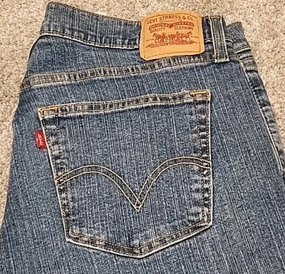 Vintage Levi's 550 Jeans Womens 18M Classic Relaxed Boot Y2K Denim 34x31 - Image 1 of 4