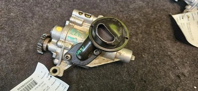 AUDI ENGINE OIL PUMP 06H115105DF / BF / AK / AM  A4 A5 Allroad Q5 OEM - Image 1 of 4