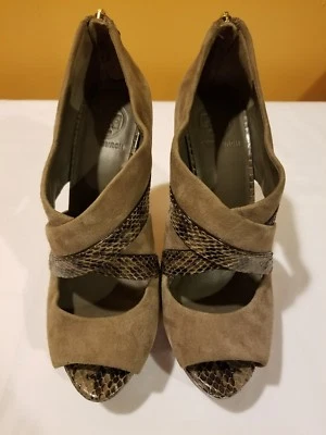 Sandalia Tory Burch Gris Ceniza Coco Tacón Alto Talla 9  Foto 1 de 4