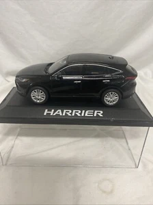 1/30 Toyota Harrier Hybrid HARRIER 60 Series Early Period Color Sample Diecas F - Picture 1 of 13