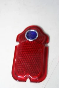 LENTE DE LUZ TRASERA TOMSTONE BOBBER HARLEY 1947-54 PERSONALIZADA PARA MOTOCICLETA SOLO CON PUNTO AZUL - Imagen 1 de 5