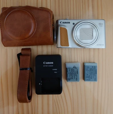 【Excelente++++】 Cámara digital Canon PowerShot SX740 HS plateada para Japón Foto 1 de 4