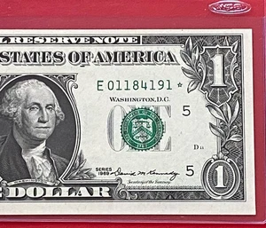 1969 STAR NOTE $1 DOLLAR BILL ( RICHMOND E ) UNCIRCULATED - Picture 1 of 3