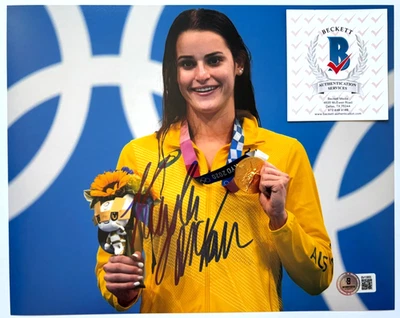 FOTO 8X10 FIRMADA POR KAYLEE MCKEOWN 2020 TOKIO 2024 BASE DE NATACIÓN OLÍMPICA DE PARÍS Foto 1 de 2