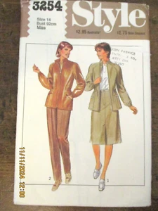 VINTAGE STYLE SEWING No. 3254 - MISSES JACKET, SKIRT, TROUSERS - Size 14 - 1981 - Picture 1 of 5