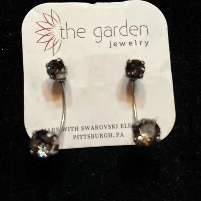 Pendientes Noche Plata, Telón de Fondo Hechos con Elementos Swarovski Cristal Foto 1 de 4