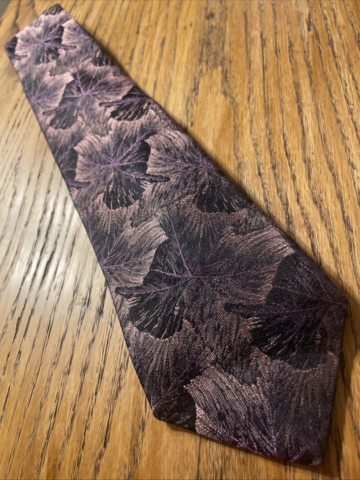 Corbata vintage usada en excelente estado Carlo Palazzi brocado seda abstracta hojas brillantes Foto 1 de 4