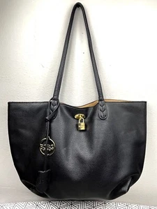 BCBG Paris Shoulder Bag Tote Vegan Pebbled Leather Gold Lock And Hardware Charm - Picture 1 of 10