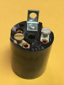 One Leviton 261B Lamp Socket - NEW - old stock , cat No. 801-3352 - Picture 1 of 10