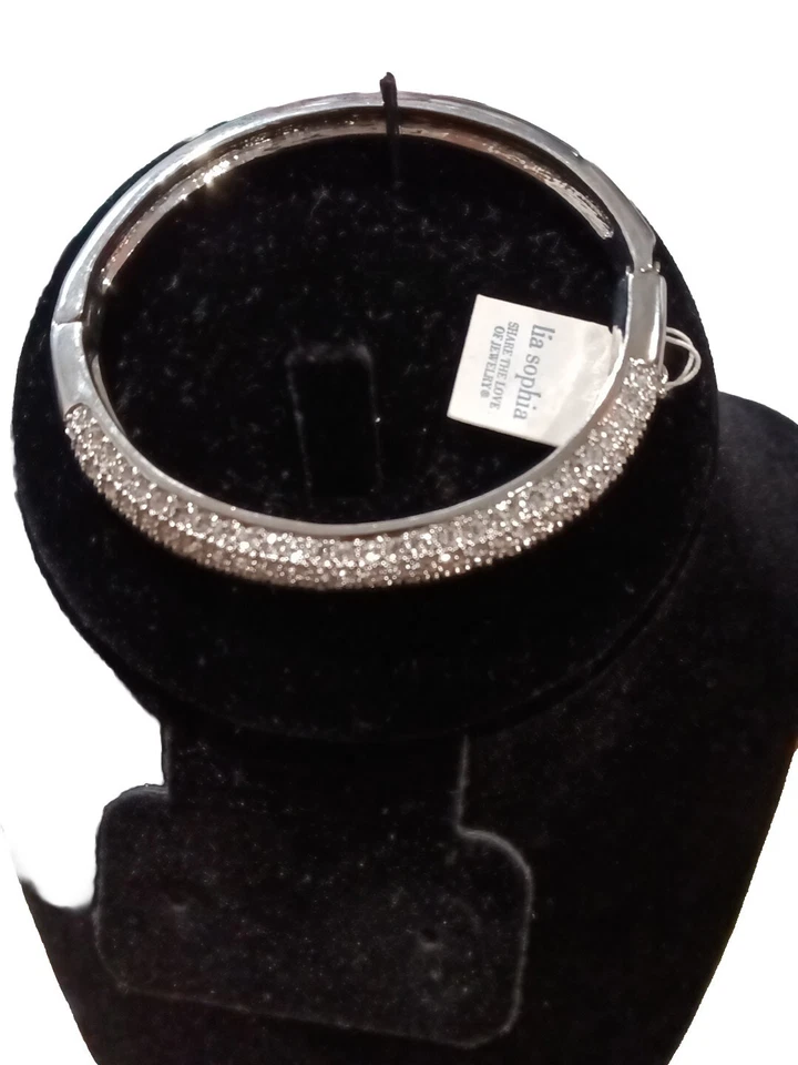 Brazalete Brazalete Lia Sophia "Glitterati" 3 Filas Cristal Corte Tono Plata Bisagras Foto 1 de 4
