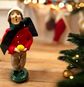 VTG Byers' Choice The Carolers 1999 Boy Fruit Orange  Red Jacket Tweed  10” EUC - Picture 1 of 8