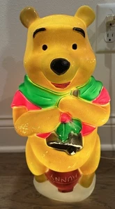Disney Santa's Best Christmas Blasform Winnie Puuh mit Glocke - 17" FUNKTIONIERT - Bild 1 von 6