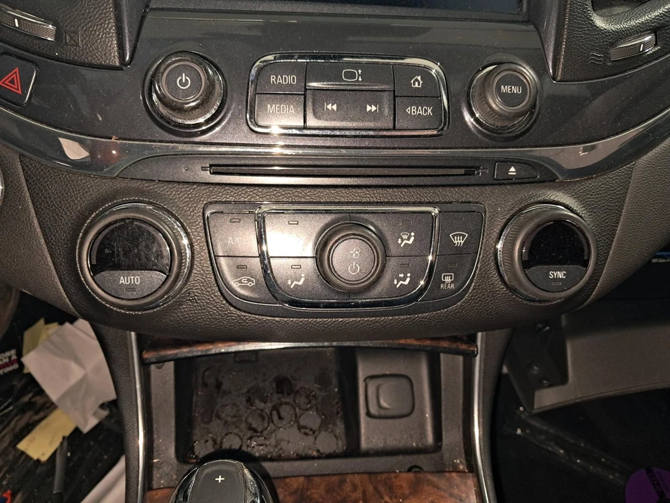 Б/у переключатель кондиционера подходит: 2015 Chevrolet Impala с автоматическим температурным конусом - Изображение 1 из 4