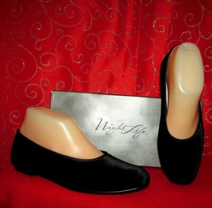 NIGHTLIFE EMPRESS SZ 6.5 BLACK VELVET SEMI ROUND TOE BALLET FLATS EUC/WORN ONCE - Picture 1 of 11
