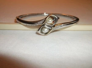 Alwand Vahan Cala Lilly Sterling & 14k Gold Pearl & Diamond Bangle Bracelet  - Picture 1 of 6