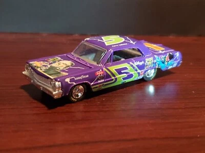 Racing Champions Stock Rods #5 1998 Terry Labonte Spooky Fruit Loops 1/64 Foto 1 de 4