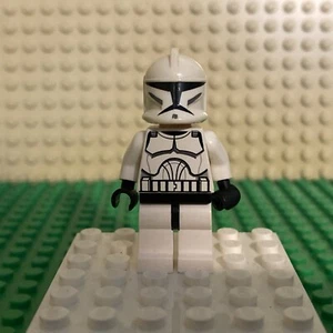 LEGO Clone Trooper Minifigure Phase 1 Large Blue Eyes Star Wars sw1090 - Picture 1 of 6
